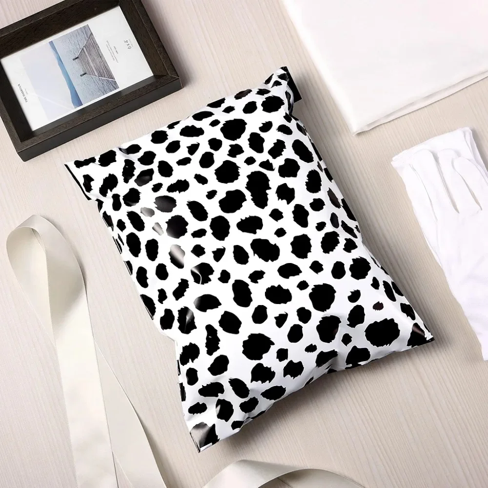 Poly Mailer Bundle Of 30 - Black and White Leopard Print - Picture 2 of 6